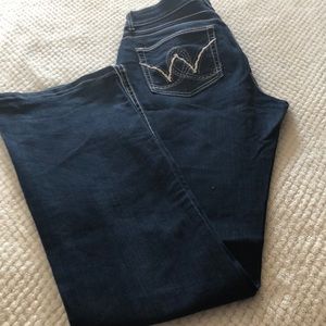 Dark Wrangler long jeans